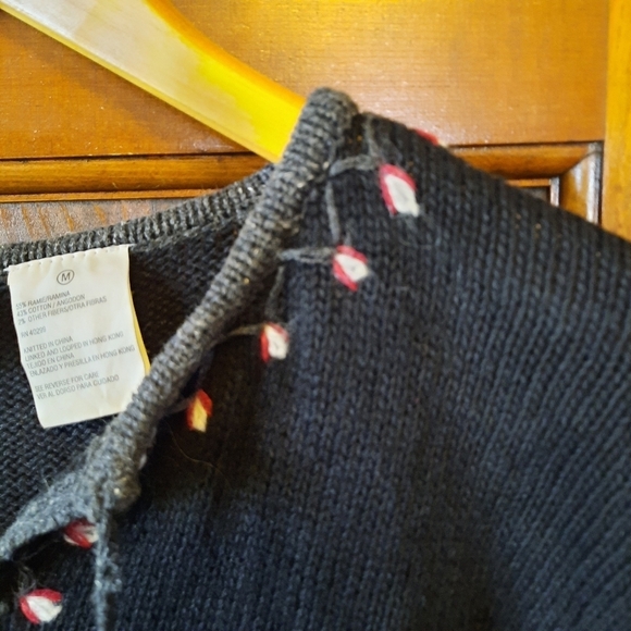 Vintage Y2K Erika & Co. black Nordic fair isle knit v-neck sweater size medium - Picture 5 of 12